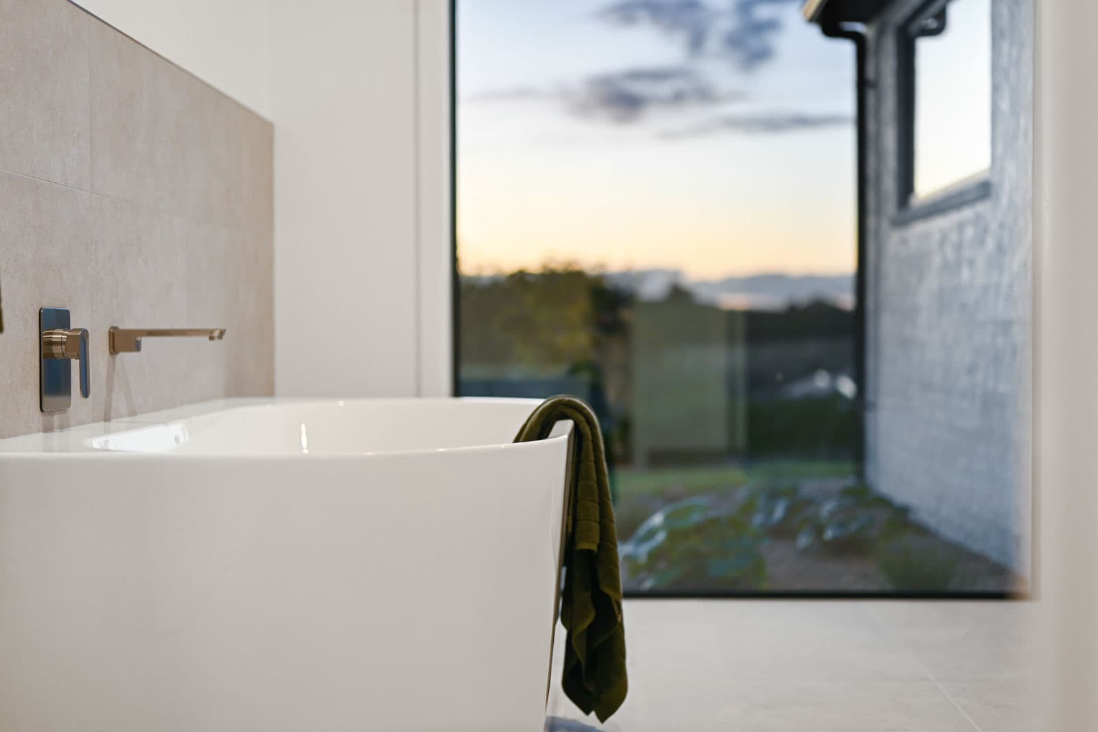 Bathroom 3-img