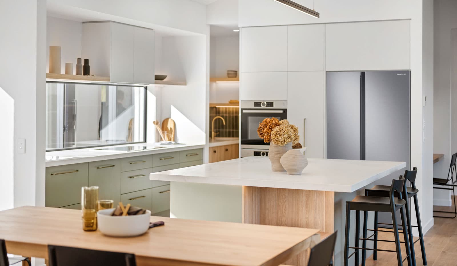 Kitchen 1-img