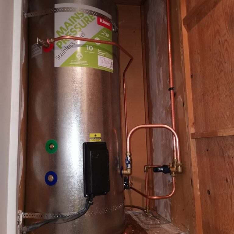 Electric Mains Pressure (Indoor) Electric Mains Pressure (Indoor)
